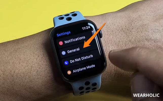 Screen Flip Through Apple Watch Step 1